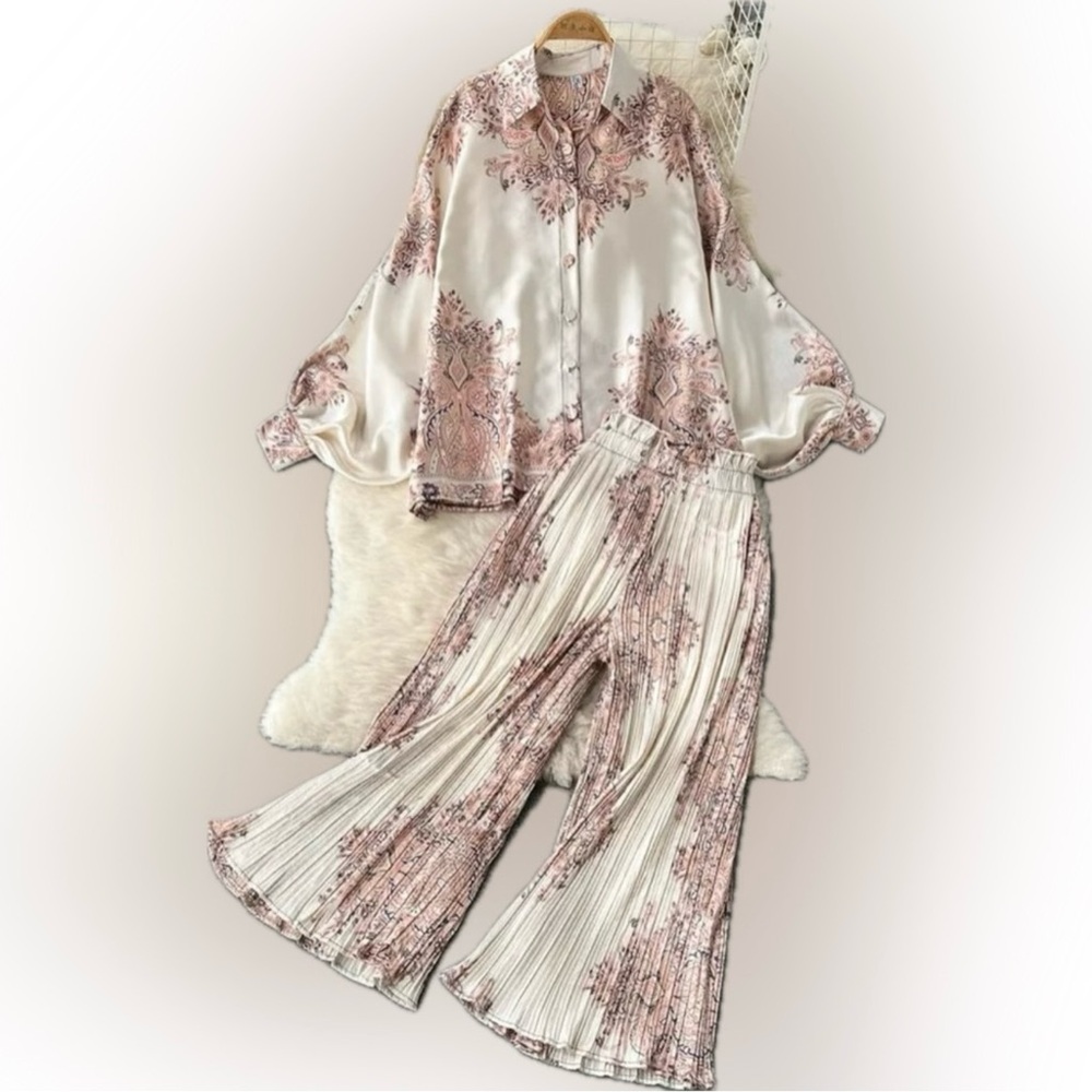 Gorgeous Silk Feeling Two Piece Set